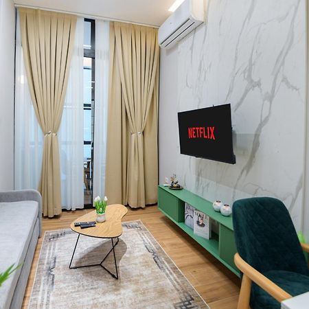 Lux Holidays Durrës Eksteriør bilde