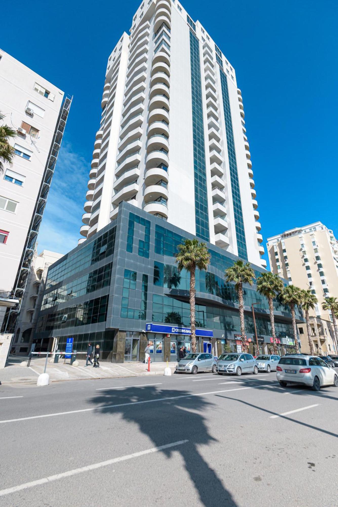 Lux Holidays Durrës Eksteriør bilde
