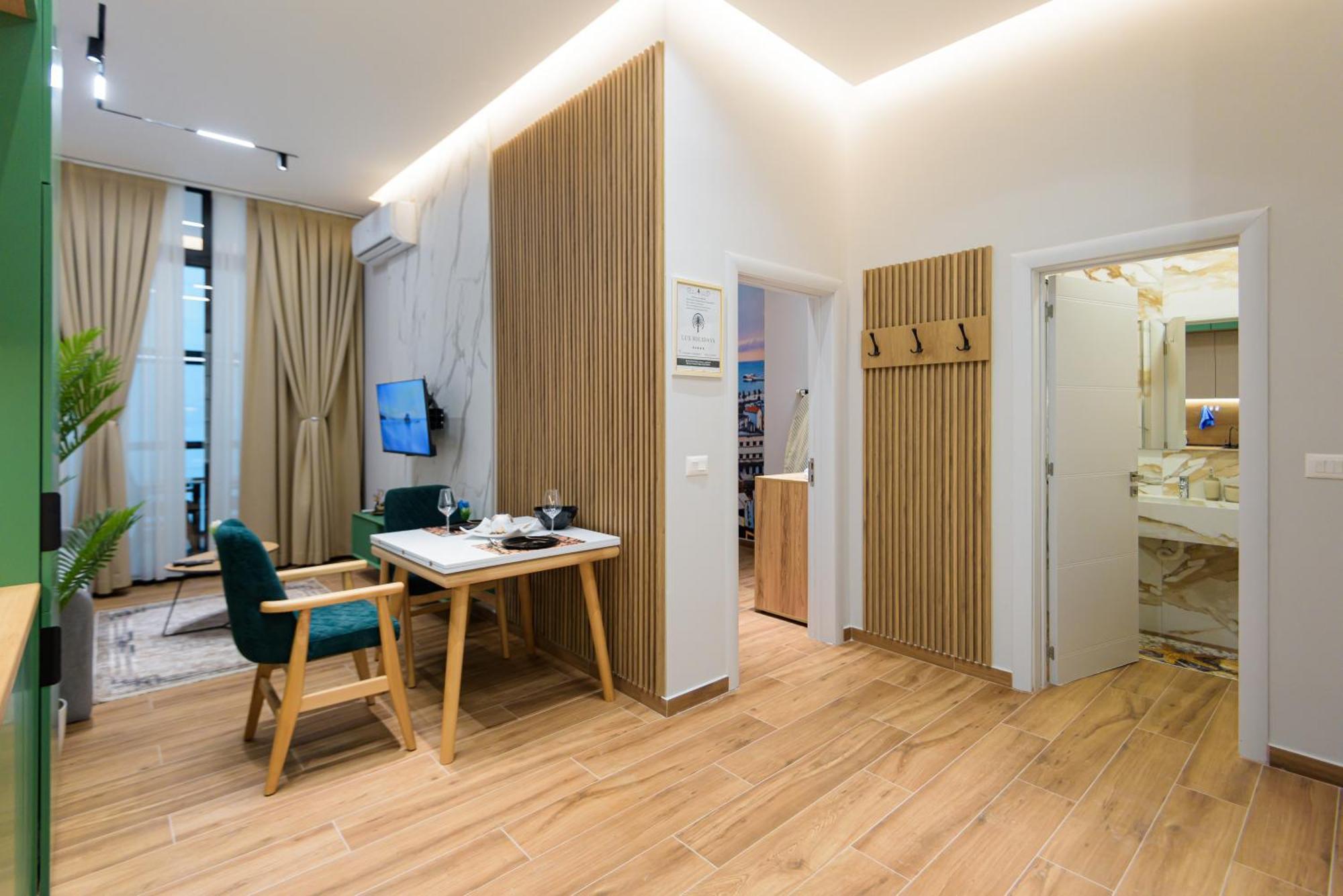 Lux Holidays Durrës Eksteriør bilde
